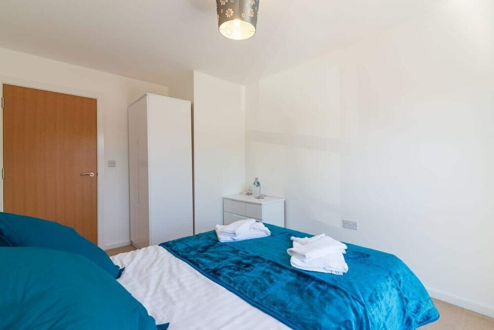 Фото Executive City Apartment -Near Greengate