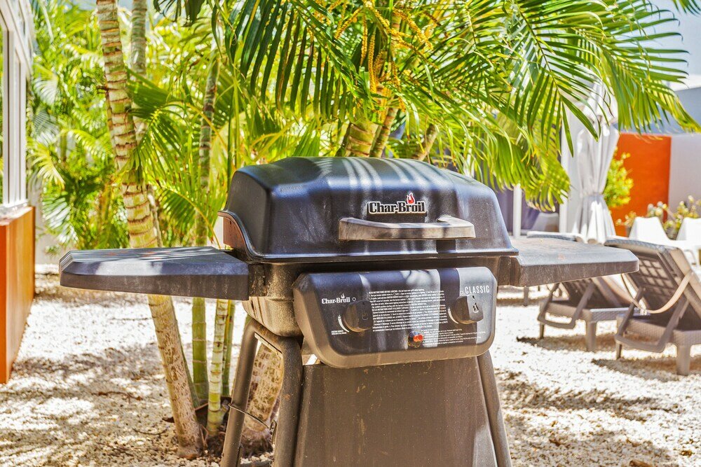 Фото Stunning Modern Home, Near Beaches Full Ac