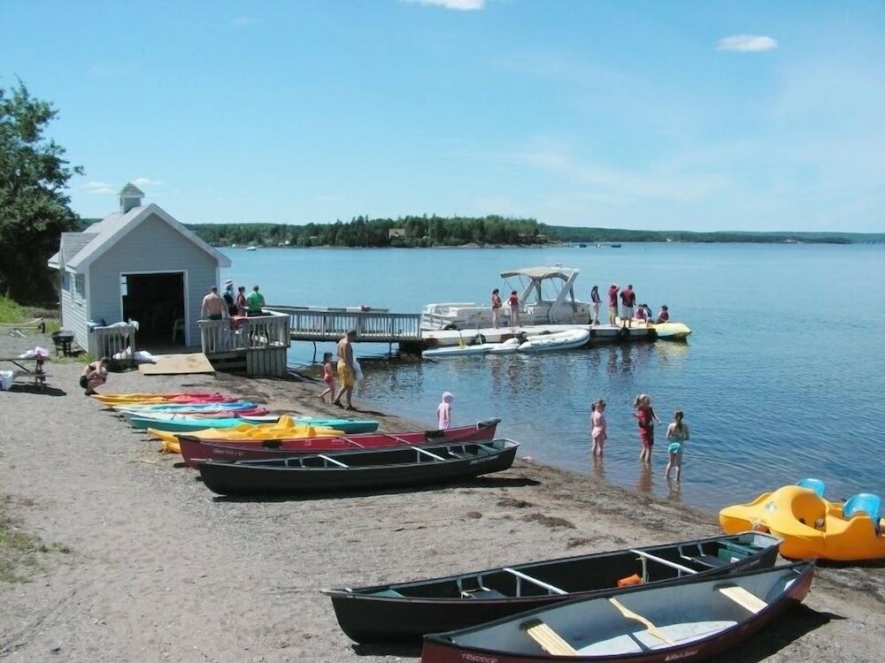 Фото Dundee Resort & Golf Club