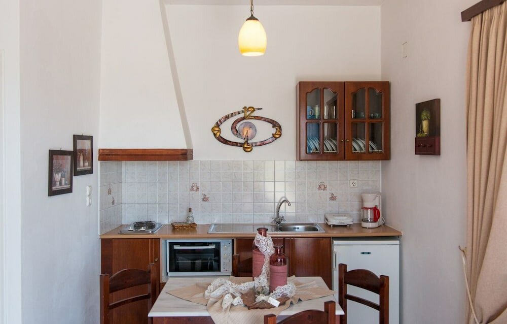 Фото Sun Rock Boutique Suites