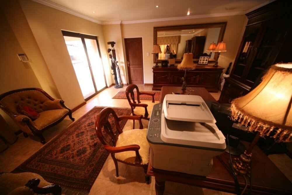 Фото Le Cozmo Guest House