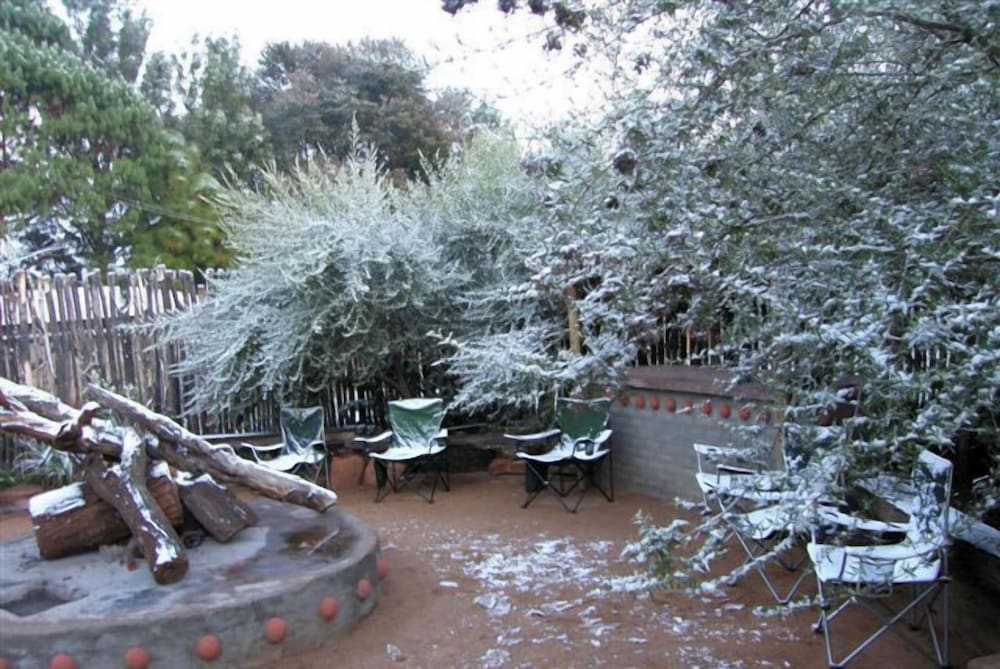 Фото African Silhouette Guesthouse