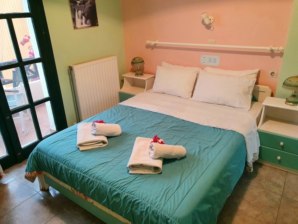 Фото Dioskouroi Apartments