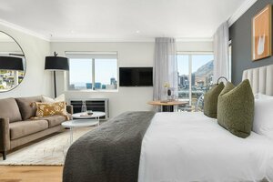 Гостиница Point Break Luxury Apartments