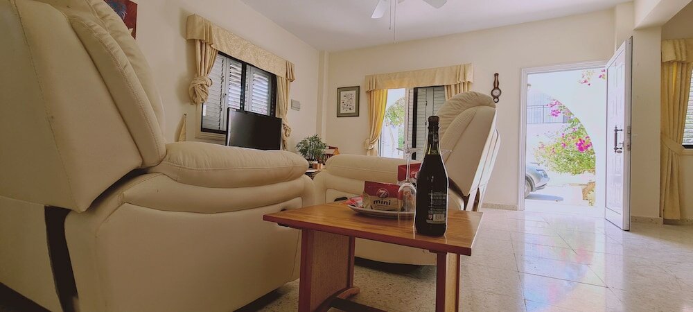 Фото Swallows Nest Villa by Stay BnB