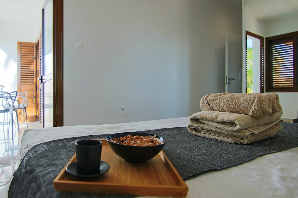 Фото Phaedrus Living Seaside Constantinos 113