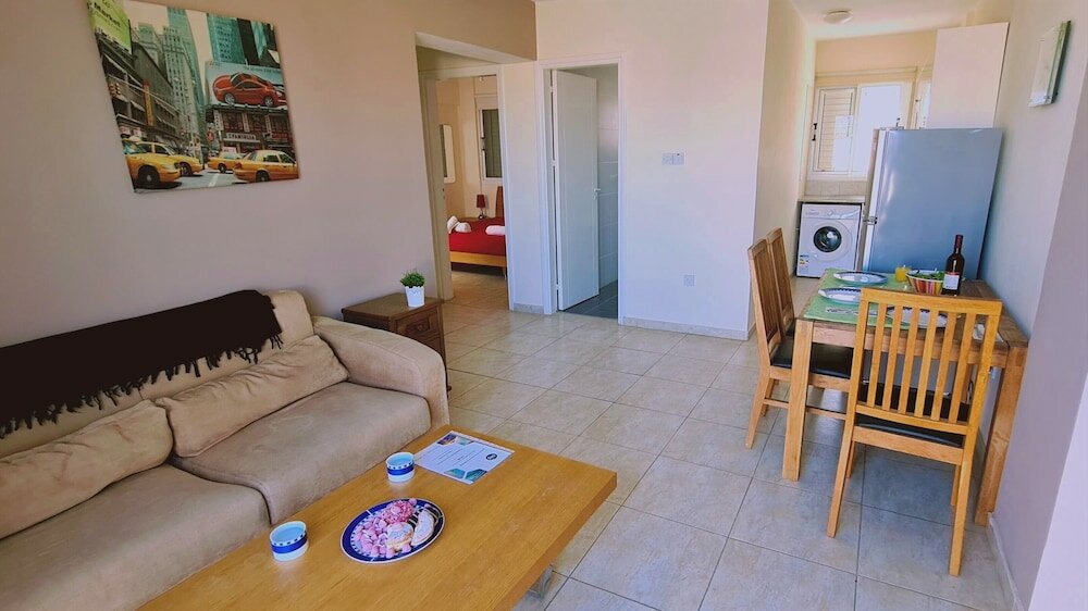 Фото SunShine Apartment by Stay BnB