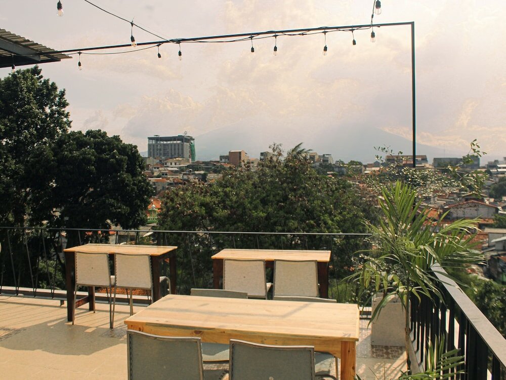 Фото Rion Hostel Bogor