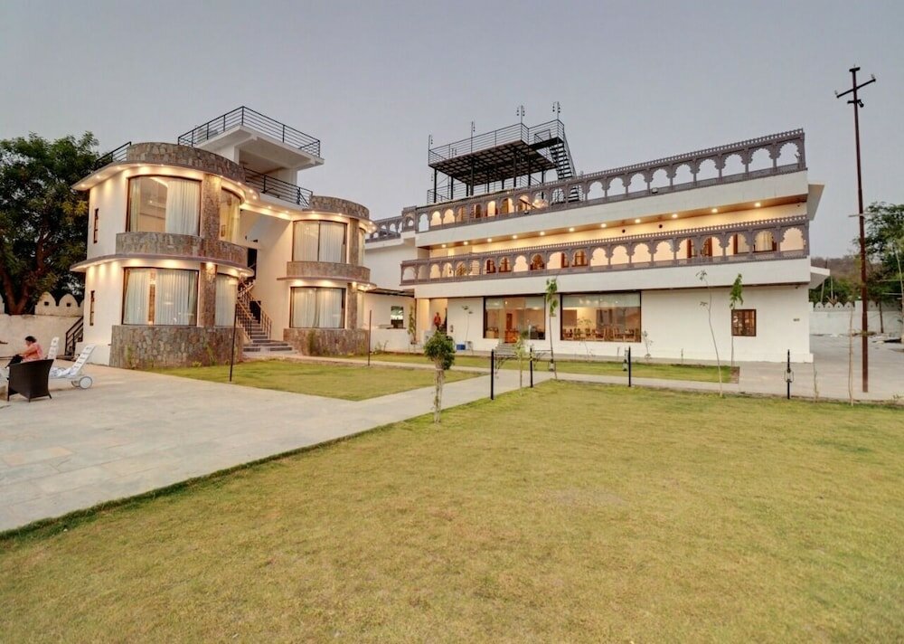 Фото Keshav Resort