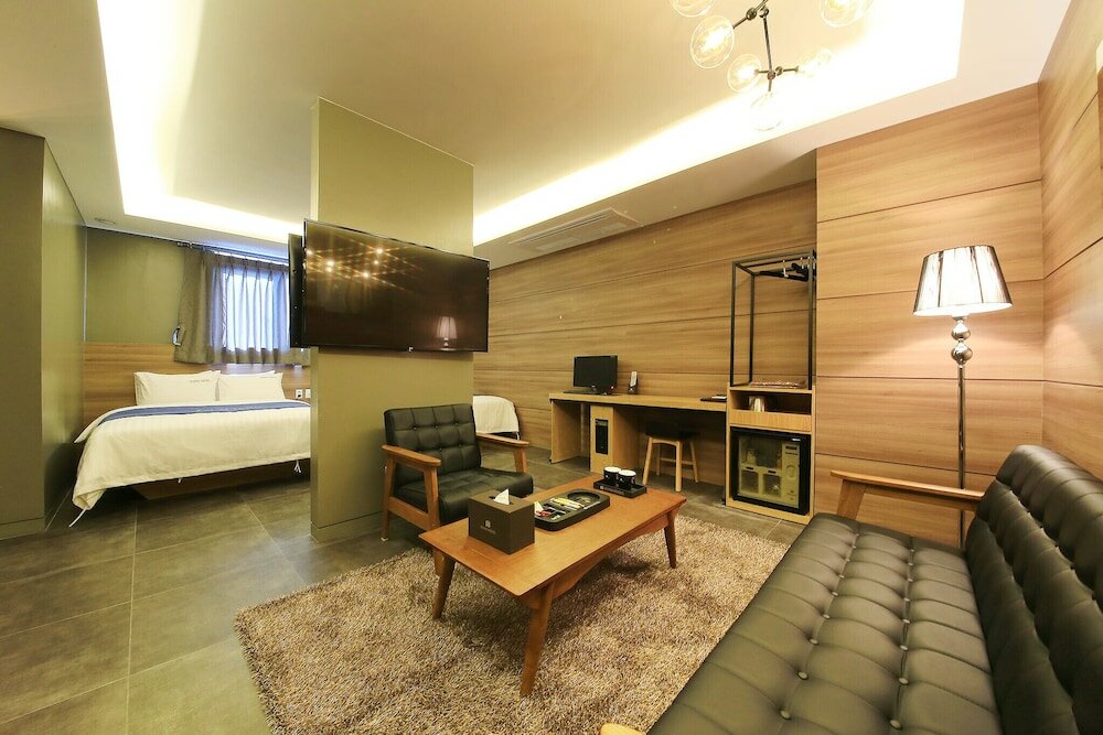 Фото Incheon Asiad Banwol Hotel