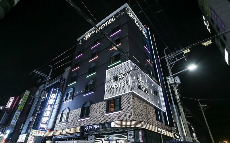 Гостиница Changwon Palyongdong 25th в Чханвоне