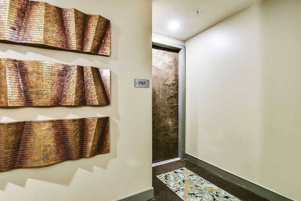 Фото Emerald 707