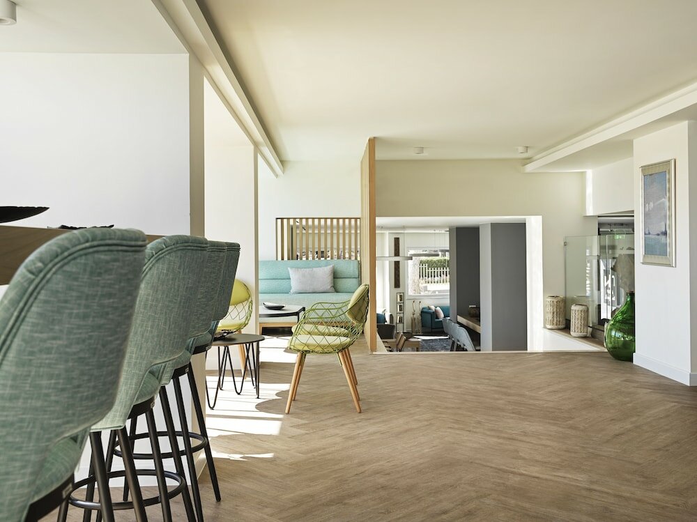 Фото Nlh Mati Seafront - Neighborhood Lifestyle Hotels