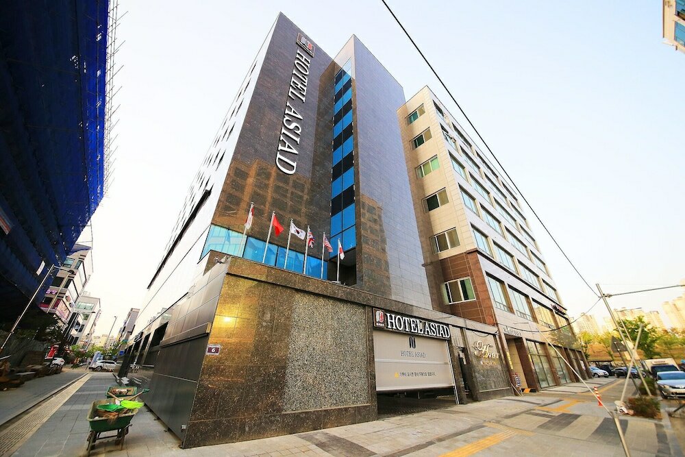 Фото Incheon Asiad Banwol Hotel