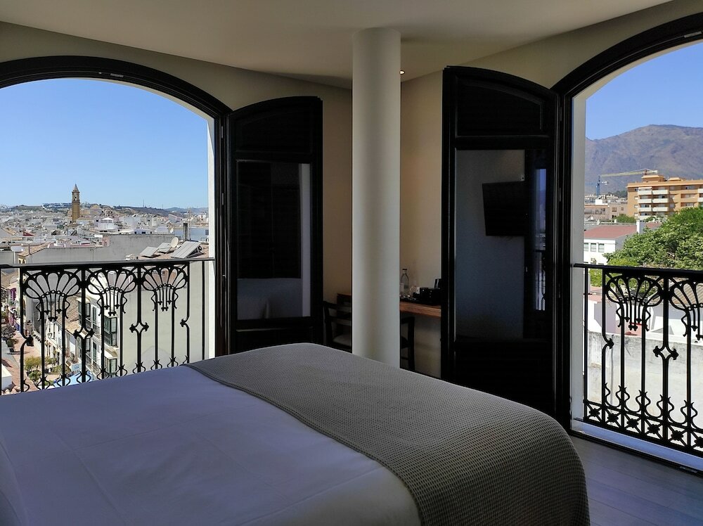 Фото Hotel Estepona Plaza