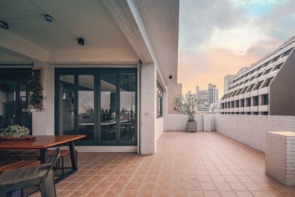 Фото Oinn Hotel & Hostel Chiayi