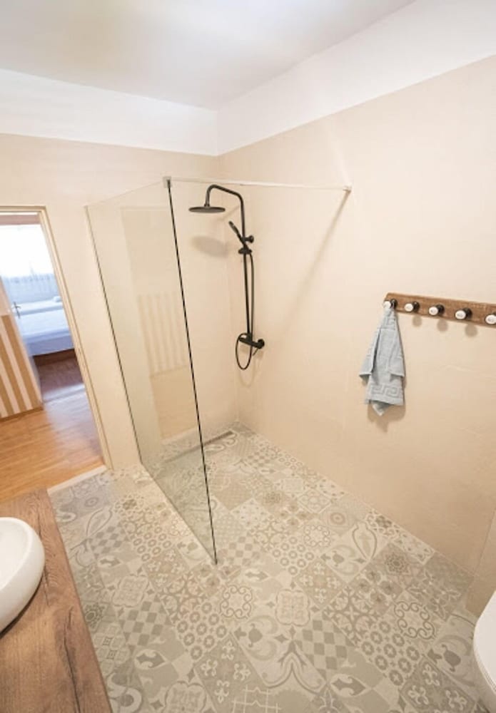 Фото Ani - With Pool and hot tub - A1