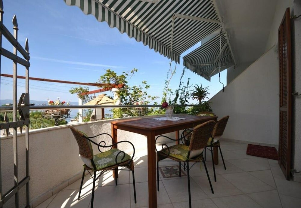 Фото Jugana - With Pool - A1 Donji