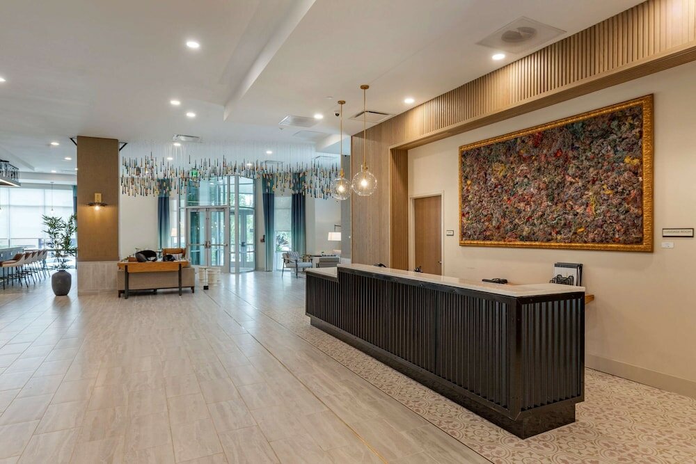 Фото Cambria Hotel Columbia Downtown The Vista