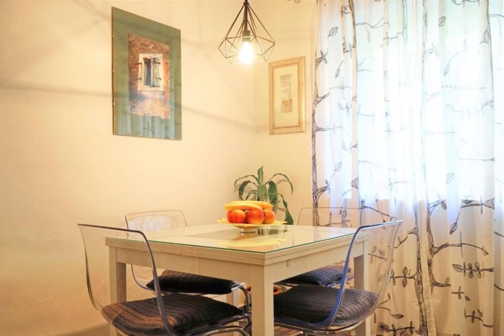 Фото Gvido - in the Center of the City - A