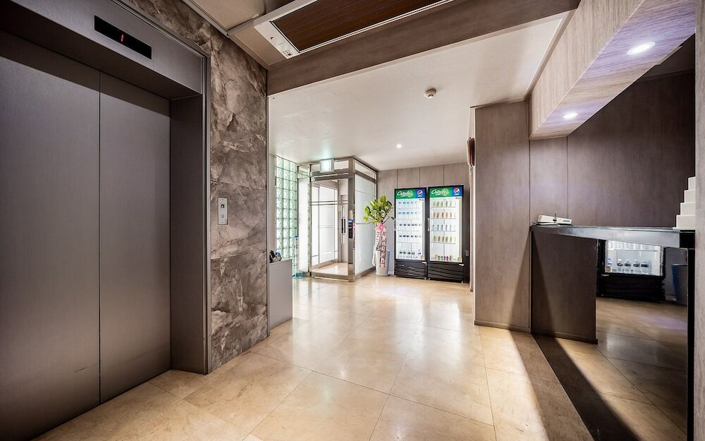 Фото Suwon Station 71st