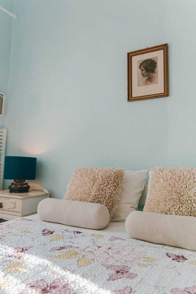 Фото Arya apartment