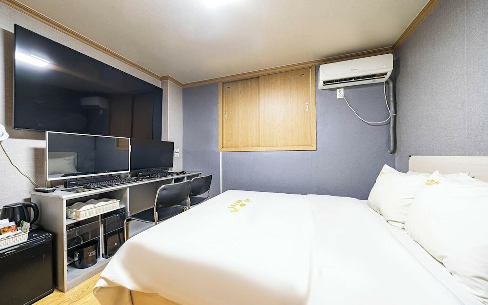 Фото Suwon Station 71st