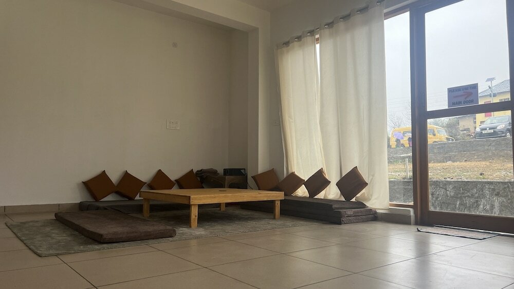 Фото Flyscape Hostel