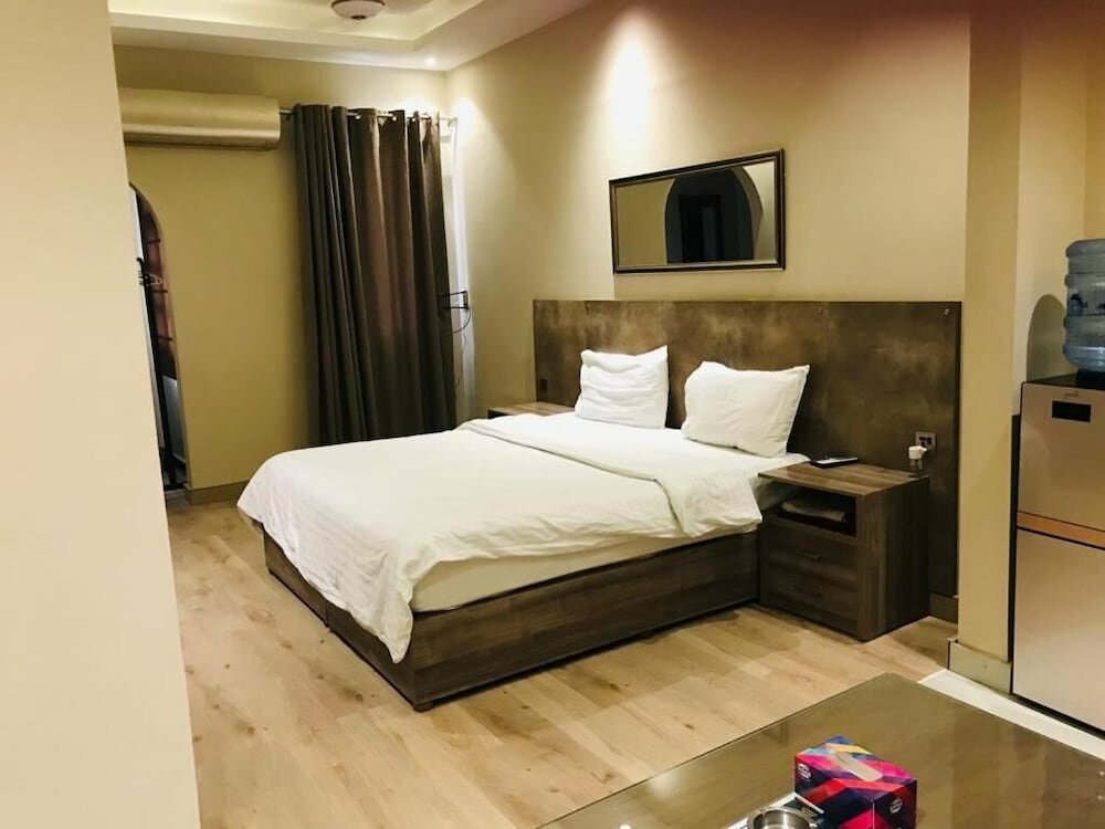 Hotel Hamsun Shahrah-e-Faisal, Karachi, photo