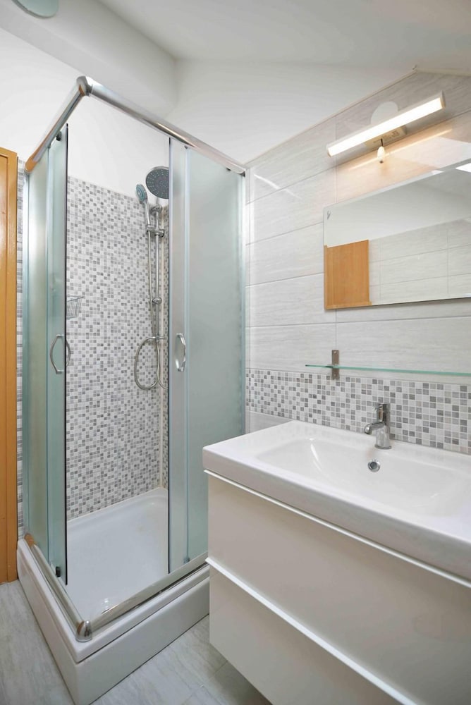 Фото Mili - Near the sea and the Centar of Place - A3