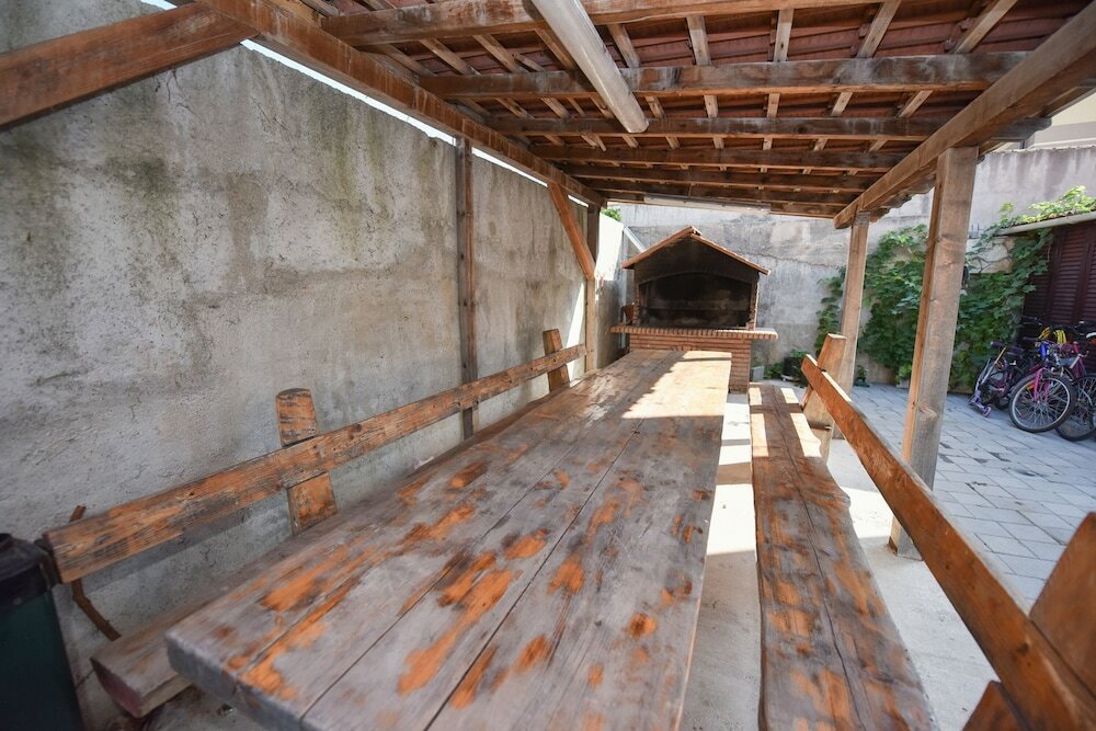 Фото Danka - Free Parking and Grill - A1