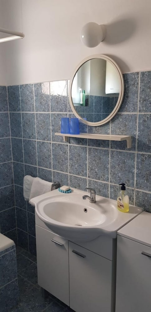 Фото Miljenko - 150 m From Beach - A2