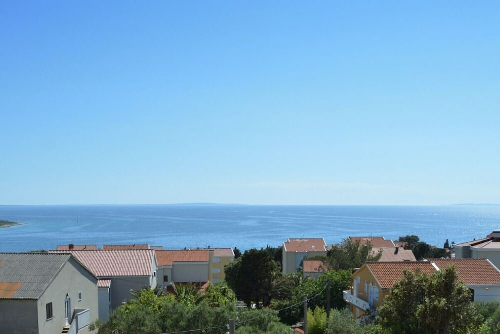 Фото Floral Apartments Pende