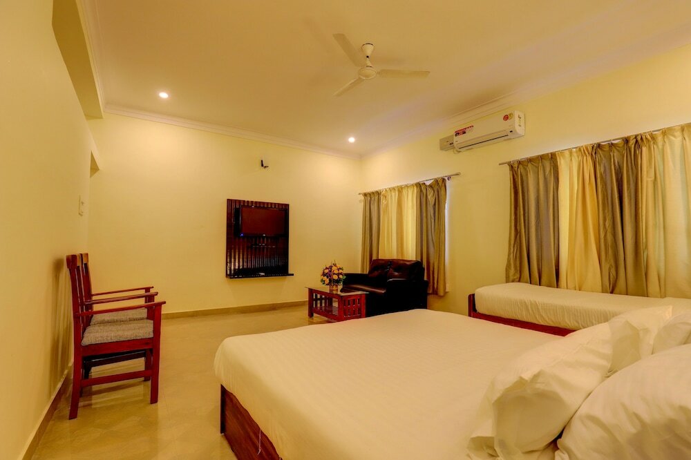 Фото Ezzenza Royal Garden Brindavan Resort