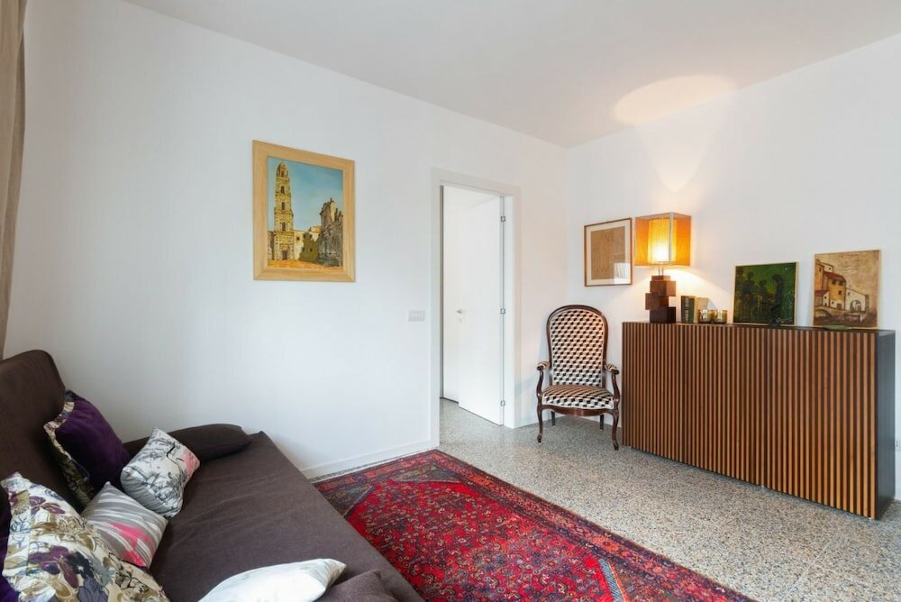 Фото Inner City Apartments