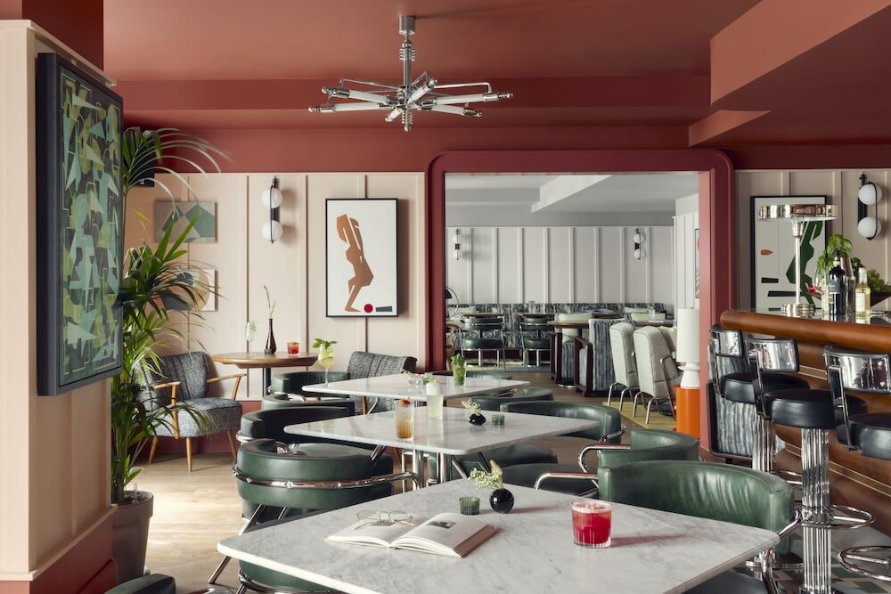 Фото Schwan Locke