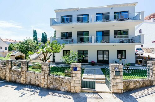 Гостиница Apartments Garden-cavtat в Цавтате