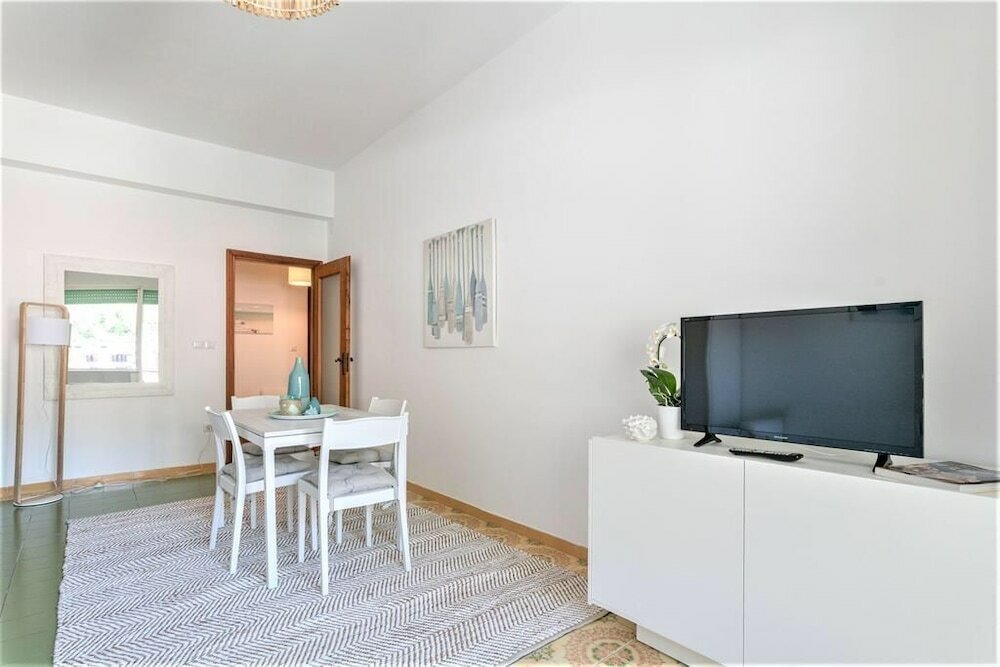 Фото Maison Jolie Bright Apartment