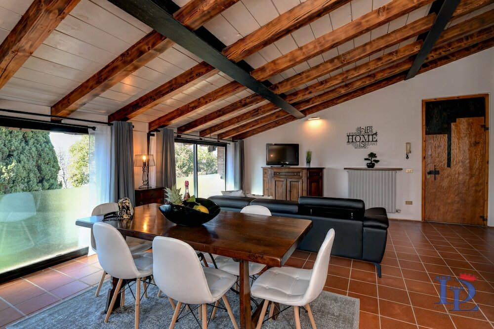 Фото Desenzanoloft Swarovski