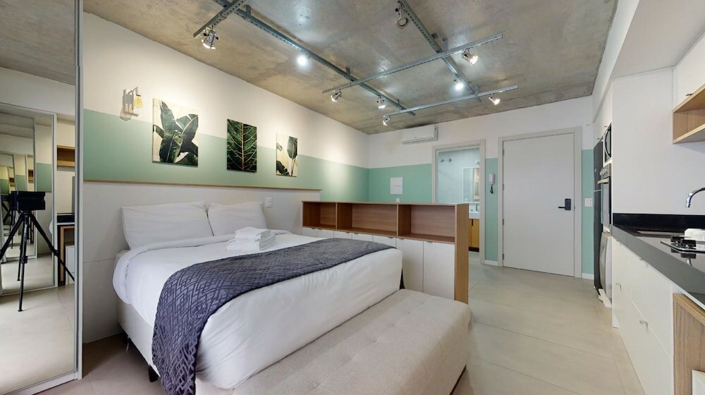 Фото Charlie Porto Alegre Praça 4