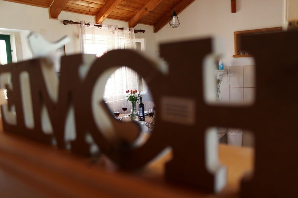 Фото Robinson House Dubrova