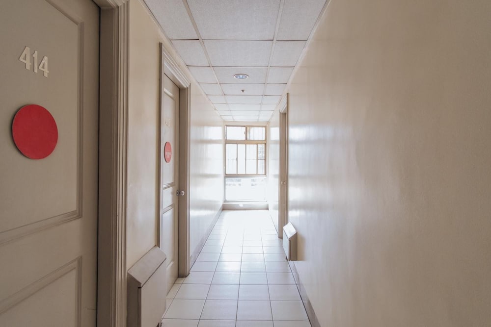 Фото Dechmark Hotel