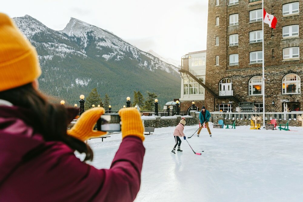 Фото Fairmont Banff Springs Hotel