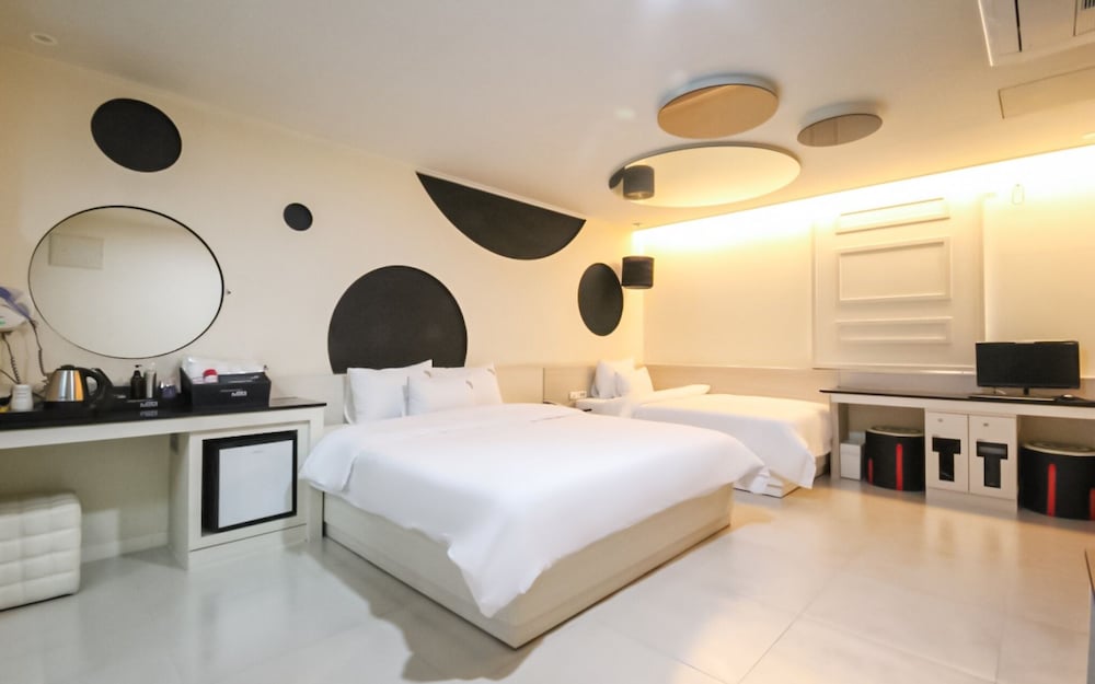 Фото Changwon Sangnamdong Mtm