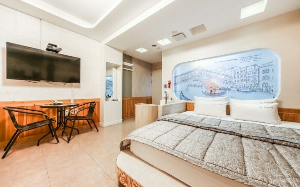 Фото Changwon Sangnam-dong Tong