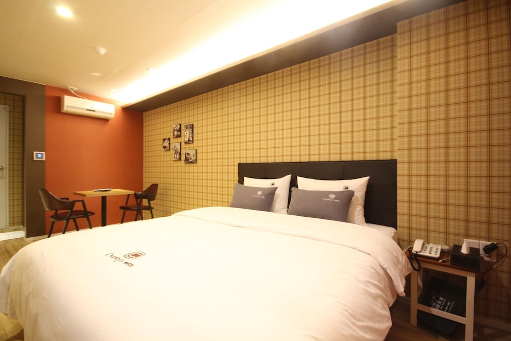 Фото Changwon Sangnam-dong Charlie's