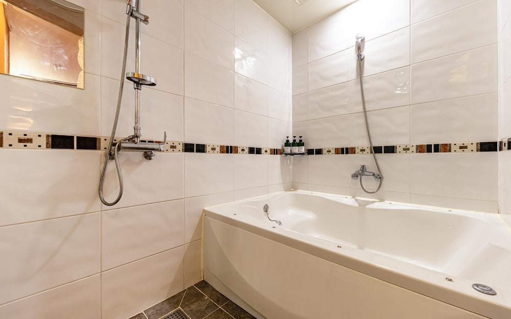 Фото Changwon Jinhae Cn