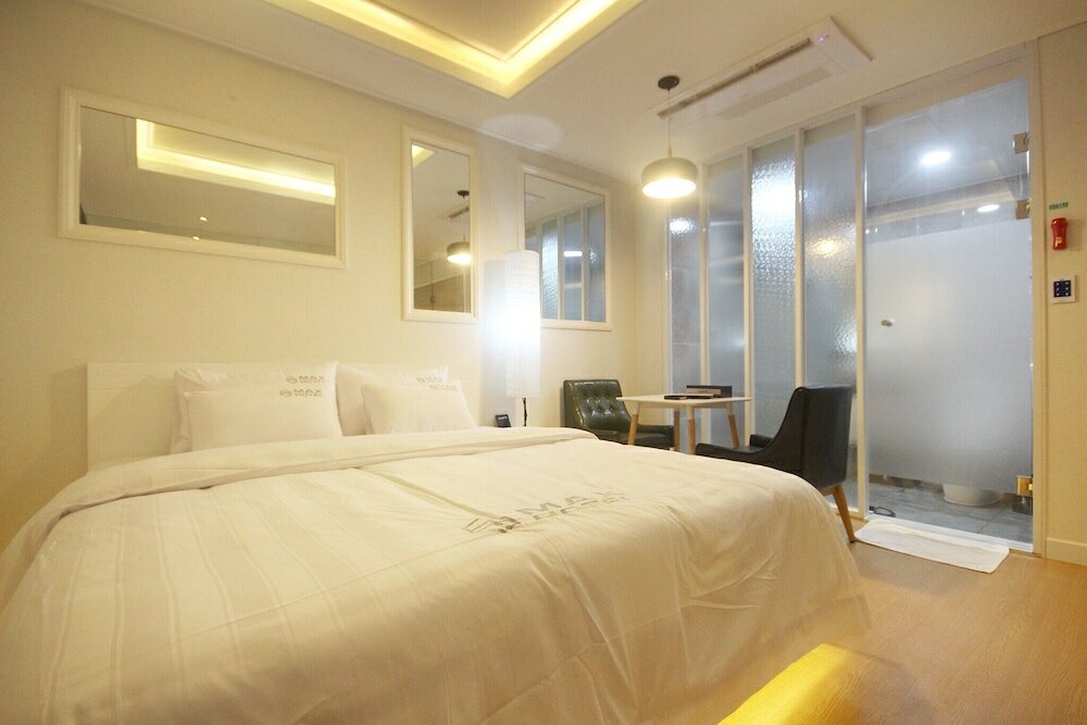 Фото Yeosu Max Self Check-in Motel