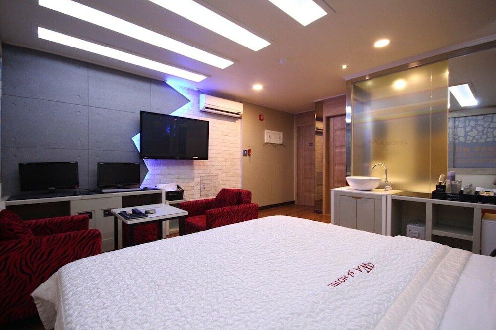 Фото Changwon Masan Hapseongdong Wa