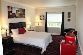 Фото The Residences At Windsor